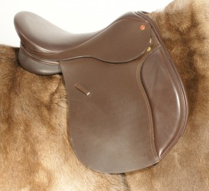 The First Comfort Discovery By Saddle Exchange Saddling Solutions, we later added the stitch through the flap.